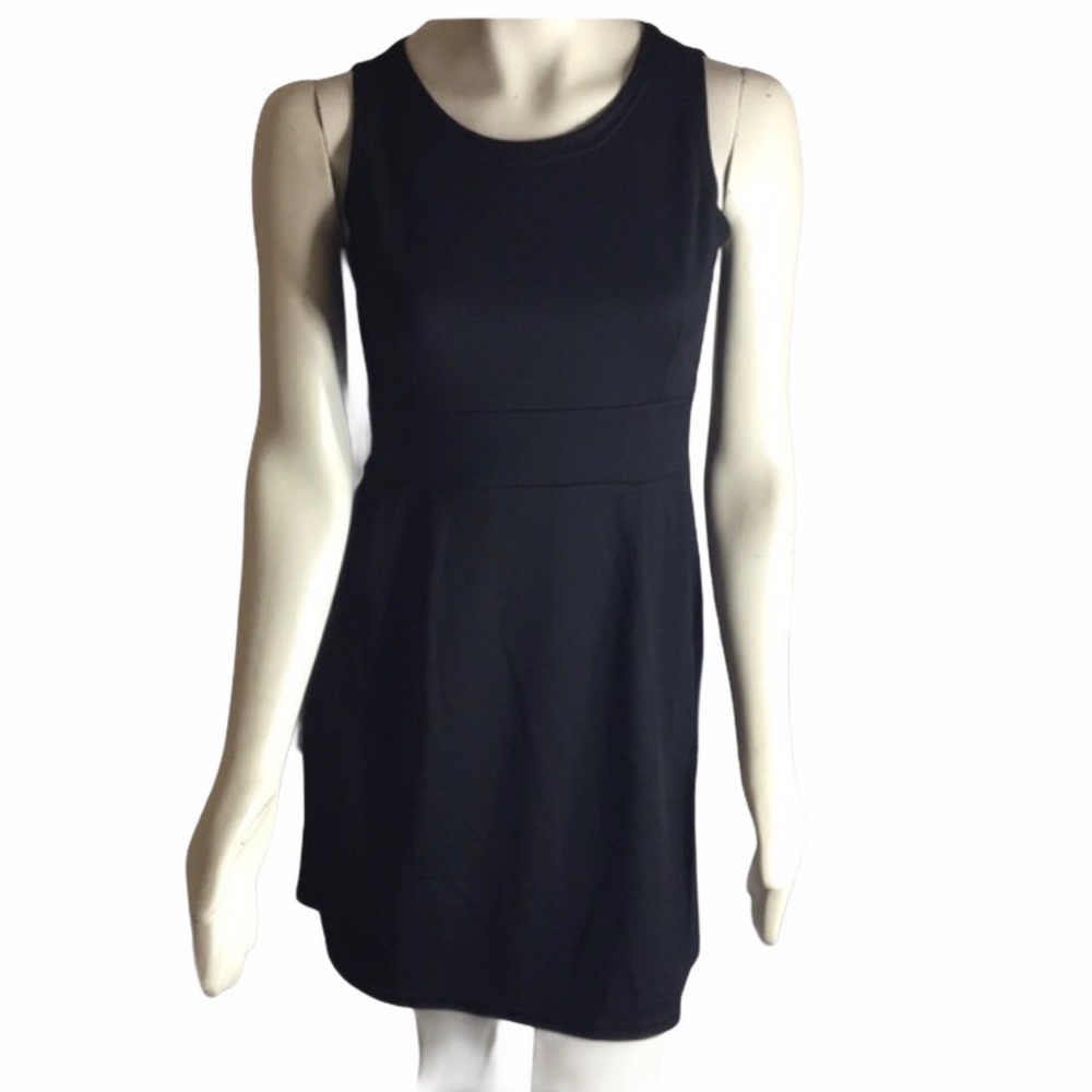 Elegant Black Sleeveless Dress